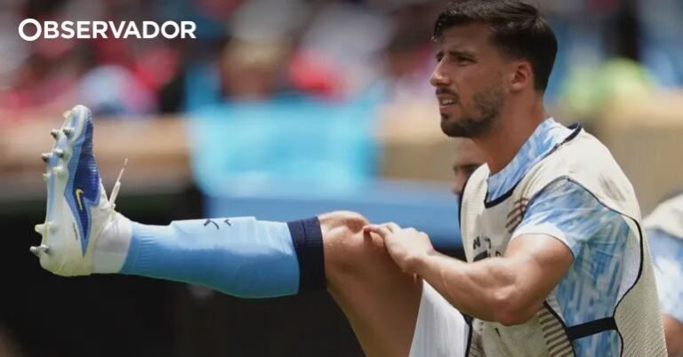 Ruben Dias renova com o Manchester City até 2029