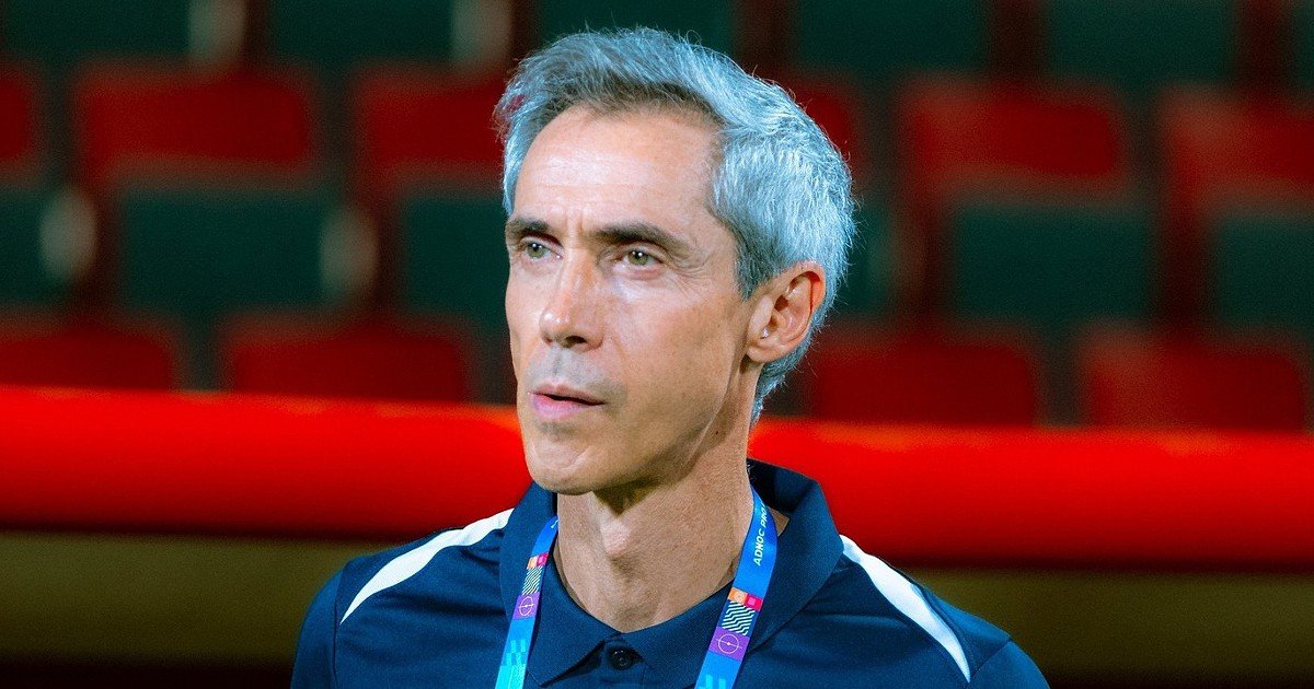 Shabab Al Ahli: De Paulo Sousa Empata com Tractor na Estreia da Champions Asiática