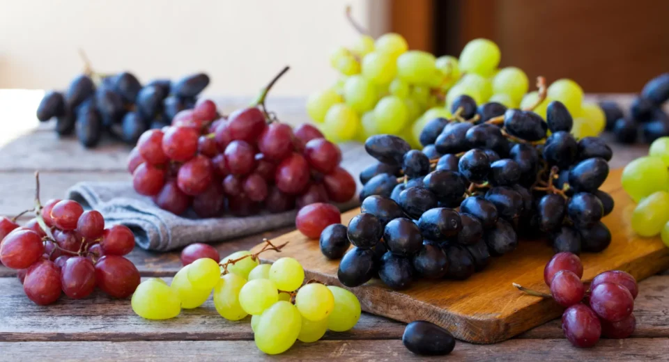 Essa fruta comum possui mais de 1.600 compostos que promovem a saúde do cérebro, coração e intestinos.