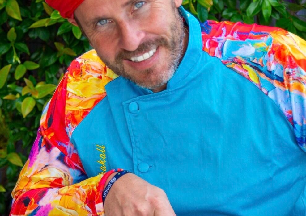 Encontro de Culturas e Sabores: Chefs Premiados e Amadores na Cozinha