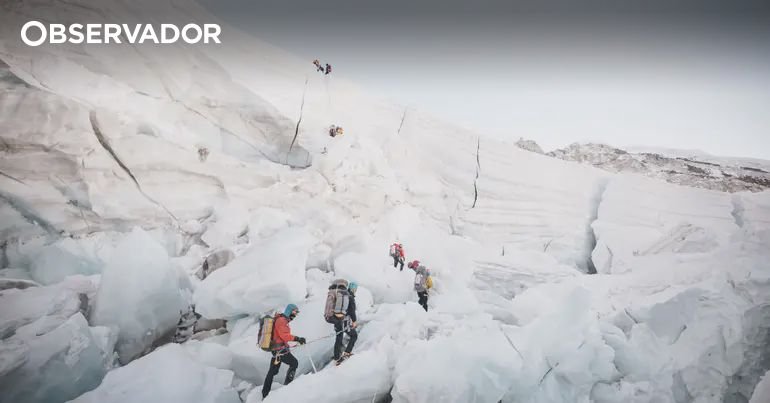 Drones de Remoção Combatem o Acúmulo de Lixo no Everest