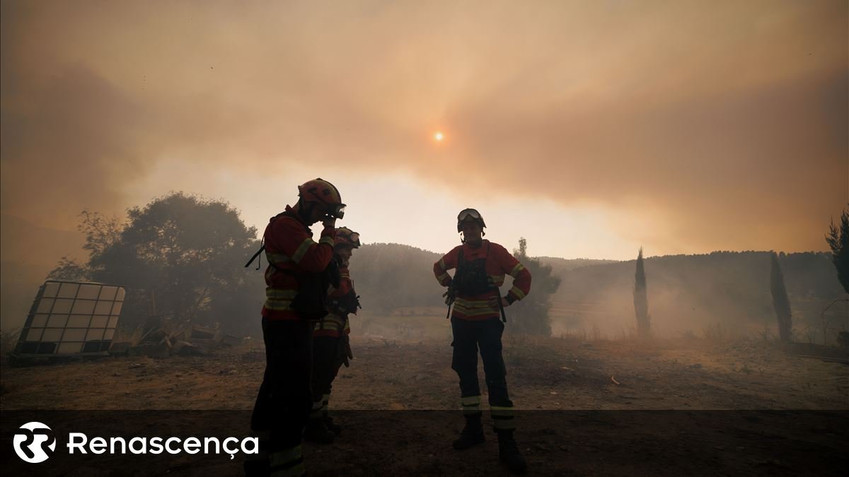 Incêndio em Montalegre: Bombeiro Ferido em Estado Grave