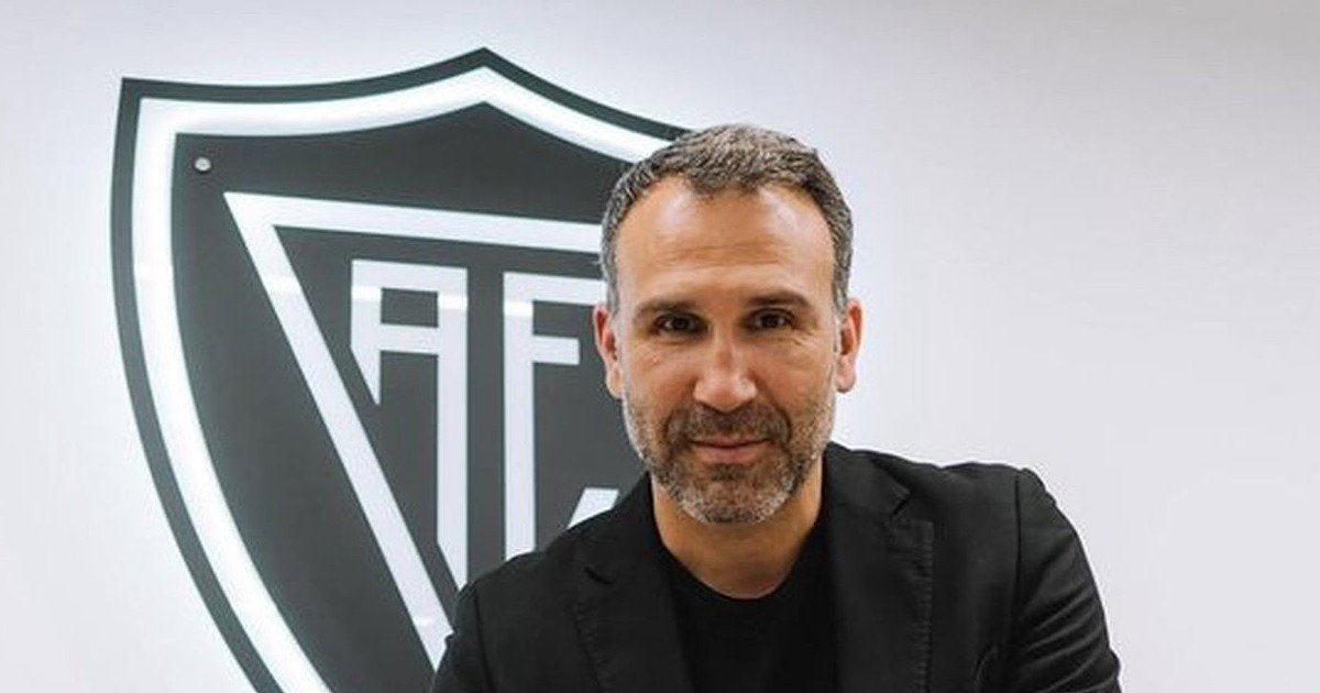 Sérgio Vieira deixa o Académico de Viseu; Sérgio Fonseca assume interinamente o comando