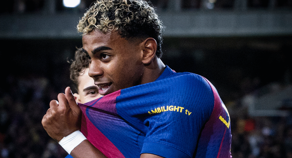 Barcelona derrota Elche e volta a vencer após a derrota no El Clásico