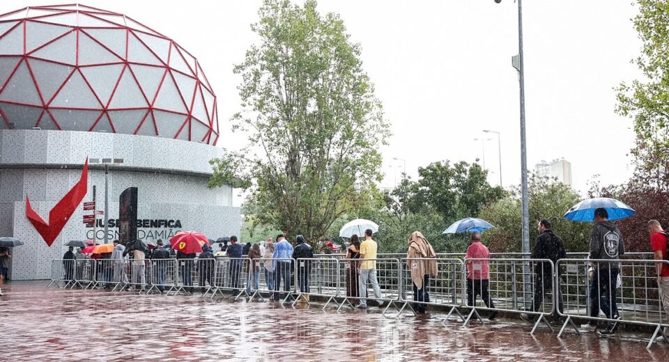 Benfica espera ultrapassar 100 mil votantes na segunda volta das eleições, mas sócios votarão mais cedo