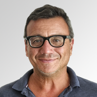 Neoliberalismo: Crítica Radical a um Radicalismo