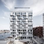 Froholdt Admite Remate Mal Sucedido no Golo, Farioli Enfatiza Controle e Detalha Lesão de Bednarek