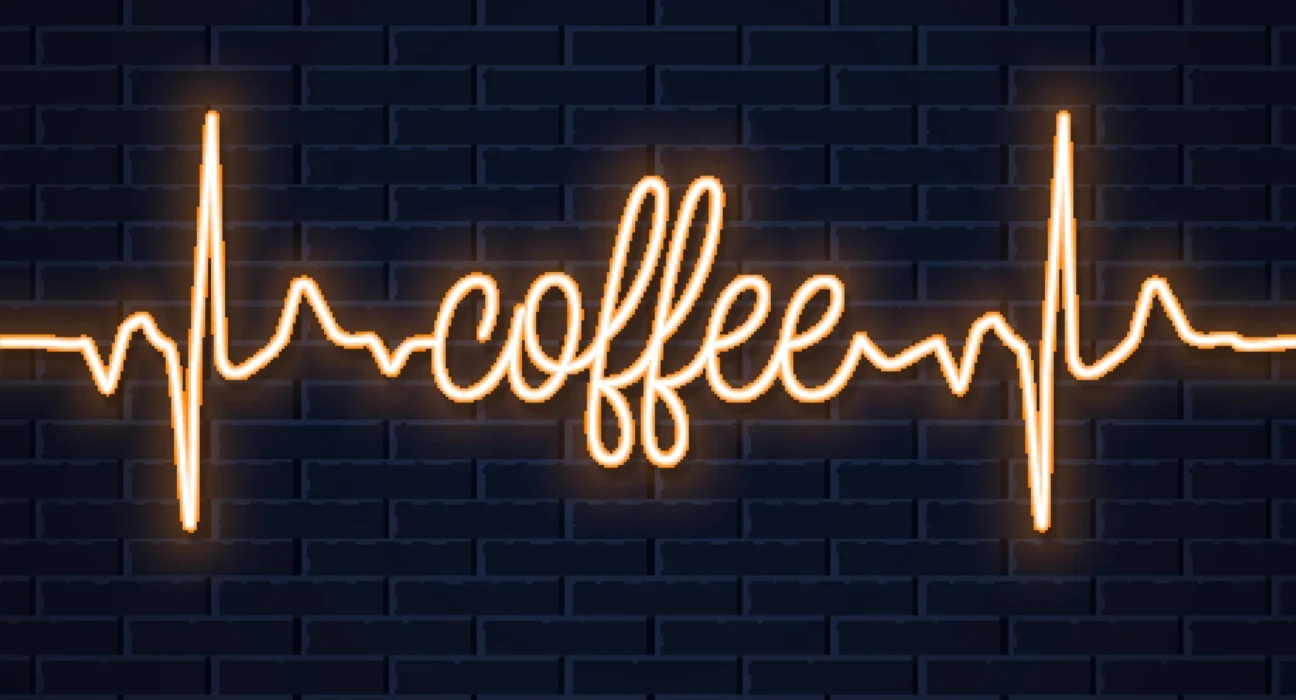 Estudo surpreendente revela que café diário pode reduzir em 39% o risco de FA