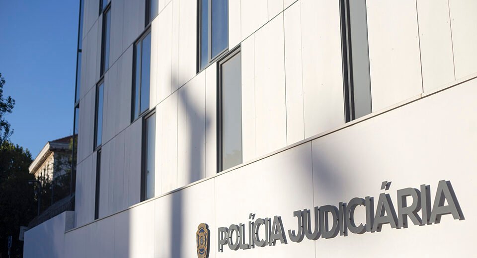 PJ prende 10 militares da GNR e um PSP em operação contra exploração de imigrantes