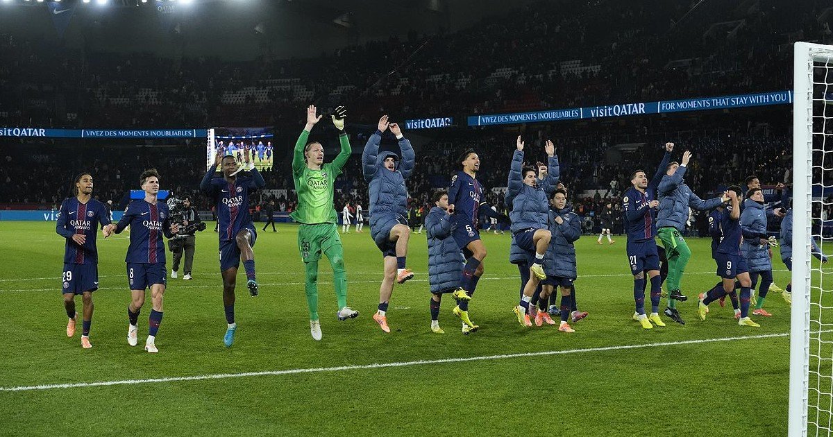 Portuguese em Destaque na Vitória do Paris Saint