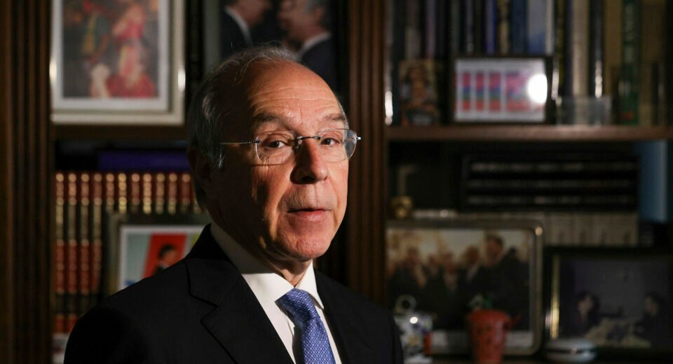 Marques Mendes lidera nova sondagem, seguido de Seguro e Ventura