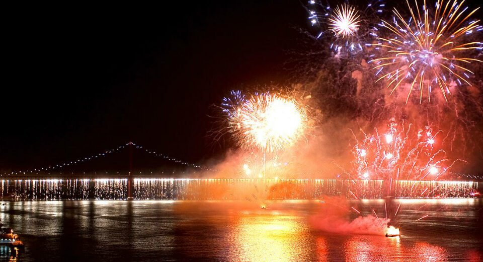 As 50 Melhores Cidades para Celebrar o Ano Novo: Lisboa em 30.º Lugar