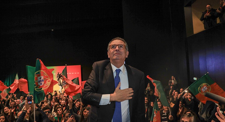 Seguro não promulga lei trabalhista sem consenso na concertação social