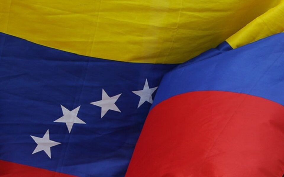 Protesto contra a agressão norte