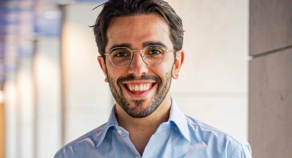 Enfermeiro Renuncia ao Cargo de Coordenador da Estrutura de Energias Renováveis