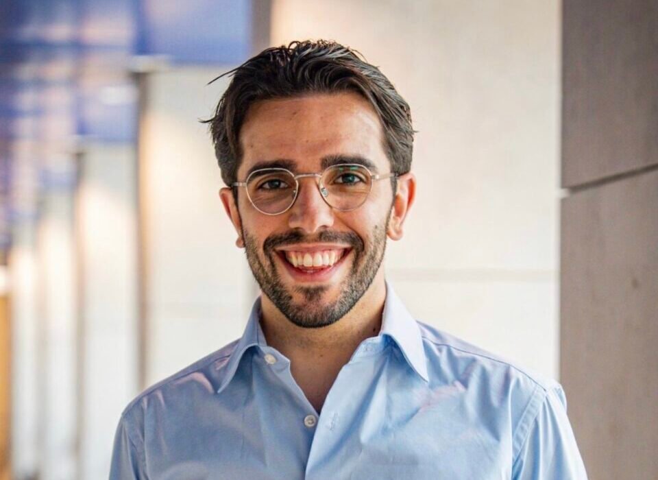 Enfermeiro Renuncia ao Cargo de Coordenador da Estrutura de Energias Renováveis