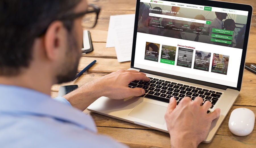 Reformas na Função Pública Registram Queda pela Primeira Vez desde 2018