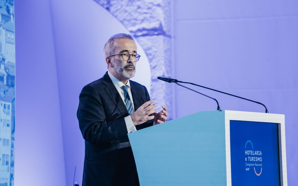 Portugal disposto a ajudar na reabertura do Estreito de Ormuz