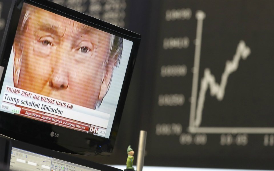 Wall Street fecha em alta após declarações de Trump que provocam queda no preço do petróleo