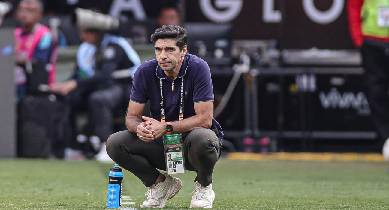 Palmeiras recorrerá da suspensão de Abel Ferreira após 8 jogos de punição