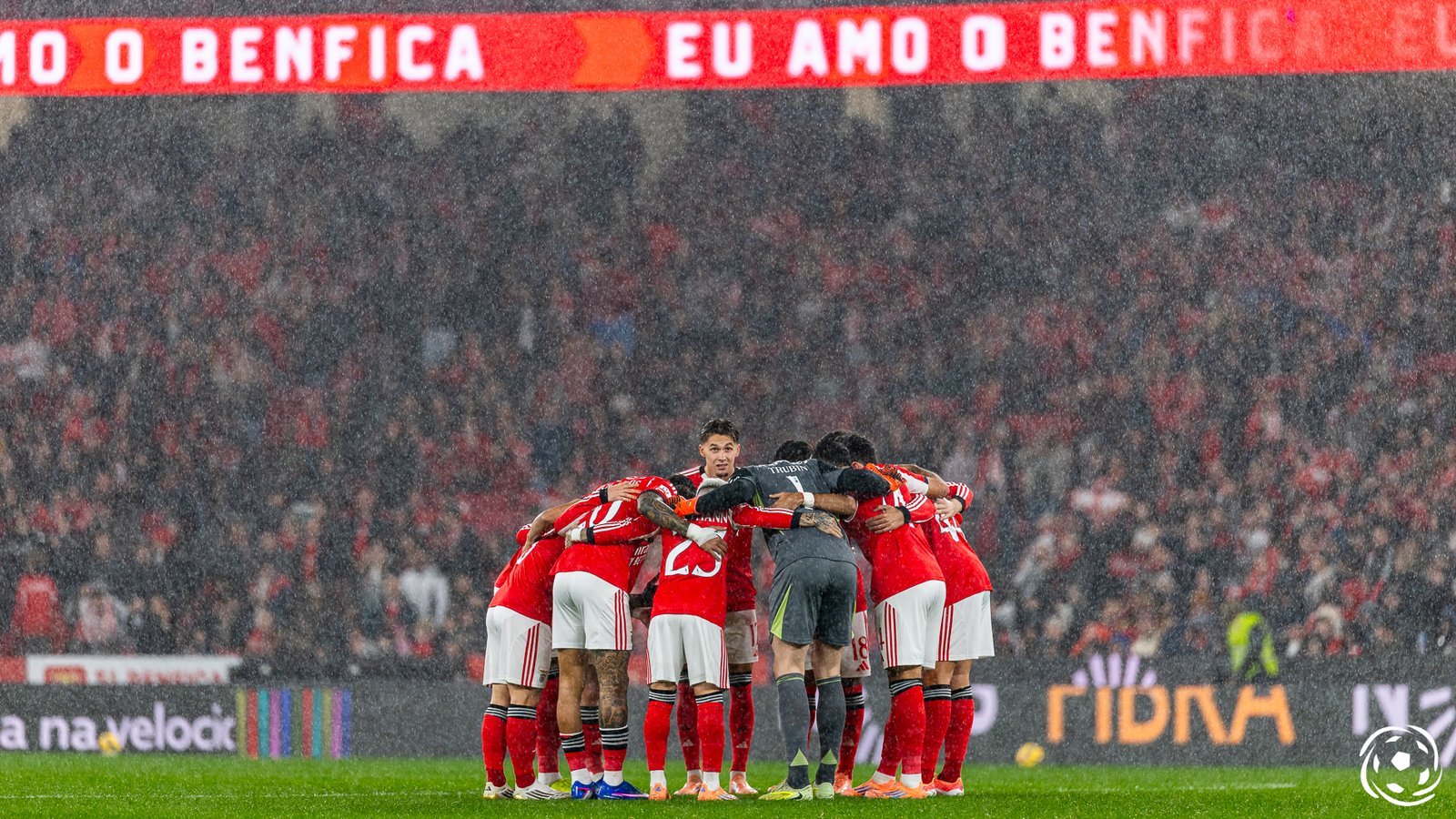 Benfica recupera jogador a tempo do jogo contra o CD Nacional na Primeira Liga