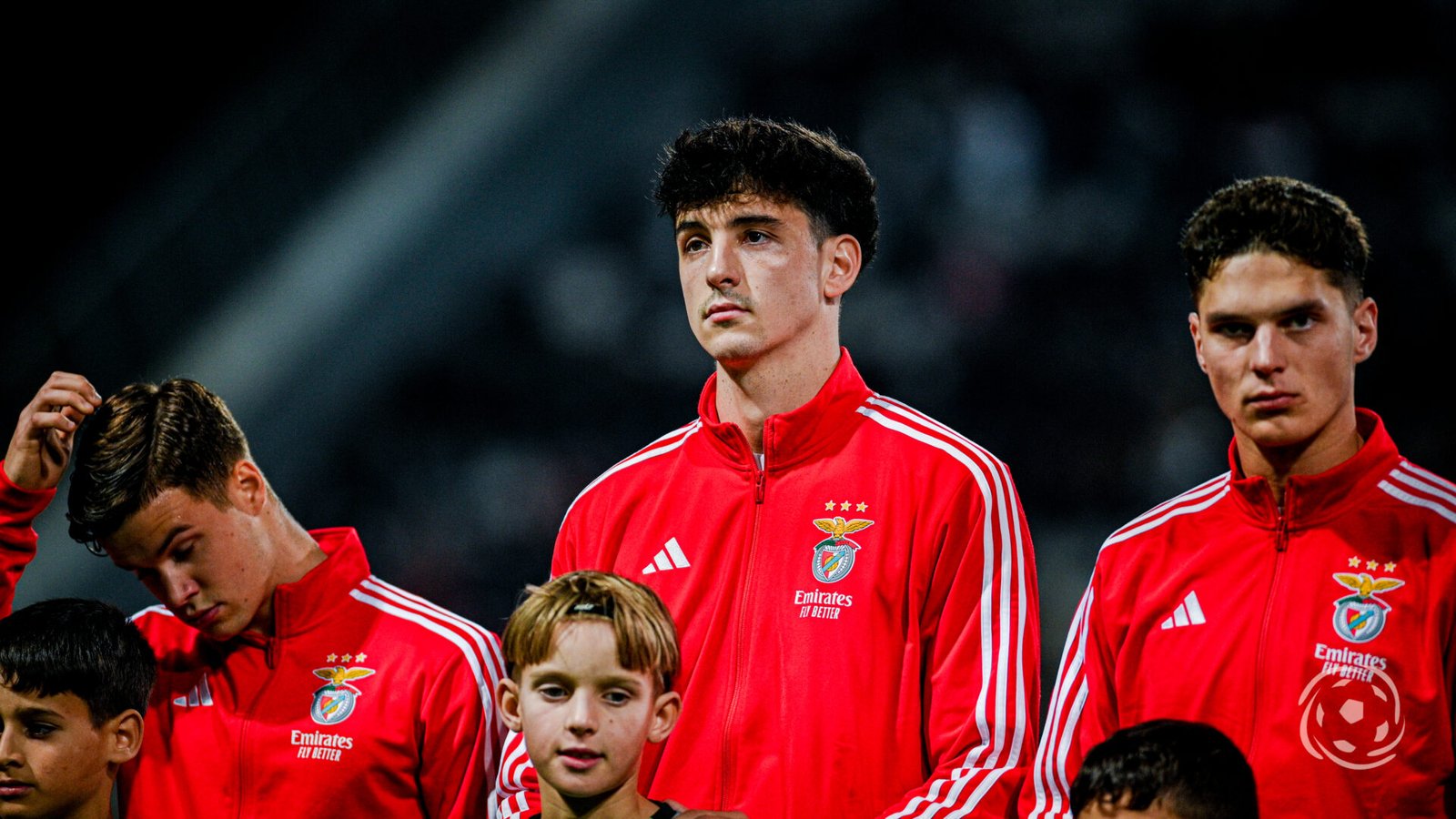 Manu Silva soma 7 minutos desde a última titularidade em janeiro e pode deixar o Benfica no verão