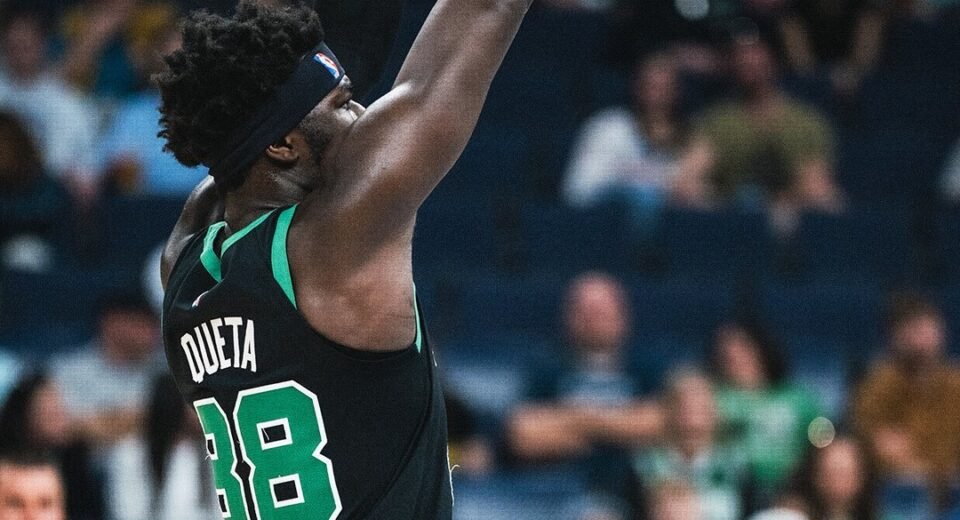 Boston Celtics e Neemias Queta são derrotados no segundo jogo dos playoffs da NBA