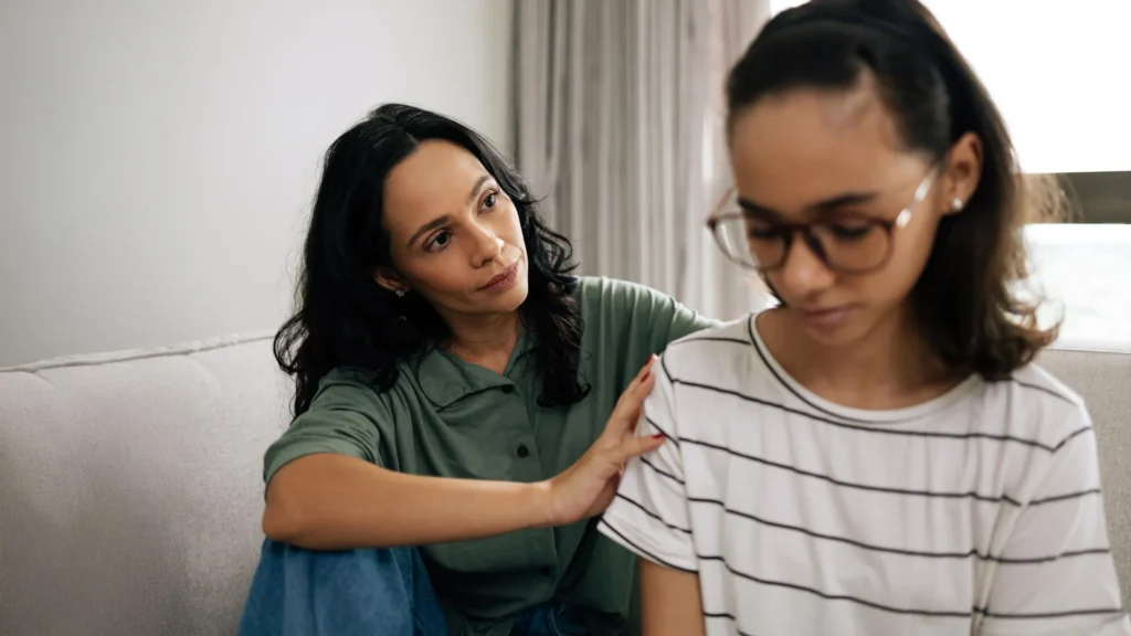 O que os adolescentes comem pode estar afetando sua saúde mental mais do que pensamos