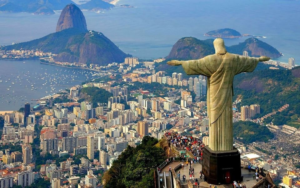 "Rio de Janeiro: A Triste Realidade dos Soldados do Narcotráfico"