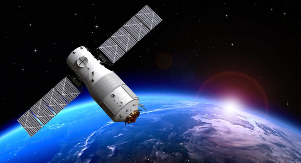 Vodafone e AST SpaceMobile lançam nova constelação de satélites na UE